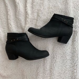 Ankle boots
